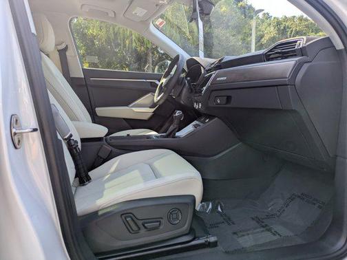 2025 Audi Q3 45 S line Premium Plus