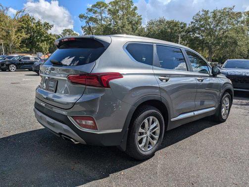 2019 Hyundai SANTA FE SE 2.4