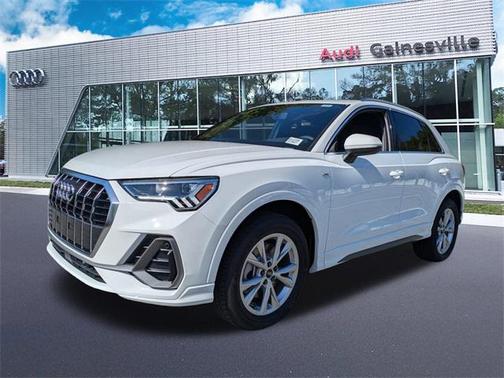 2025 Audi Q3 Premium 45 TFSI S line quattro Tiptronic