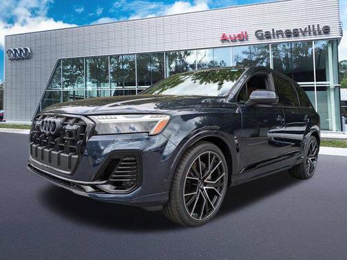 2025 Audi Q7 55 Prestige