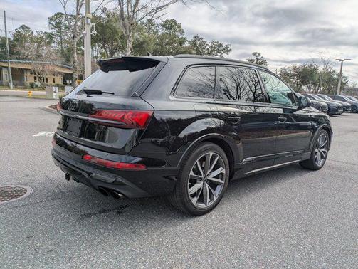 2023 Audi SQ7 4.0T Prestige