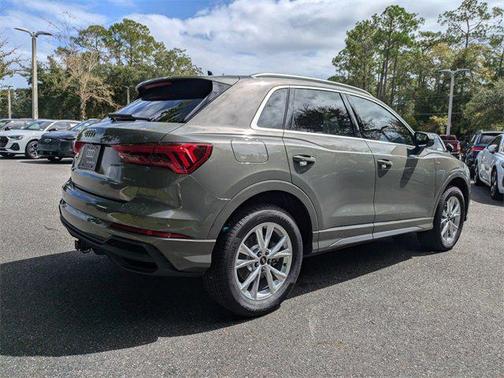 2025 Audi Q3 Premium 45 TFSI S line quattro Tiptronic