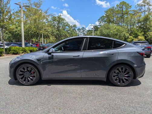 2023 Tesla Model Y Performance Dual Motor All-Wheel Drive