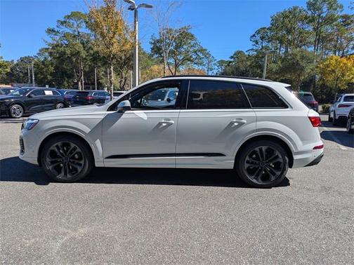 2026 Audi Q7 55 Prestige