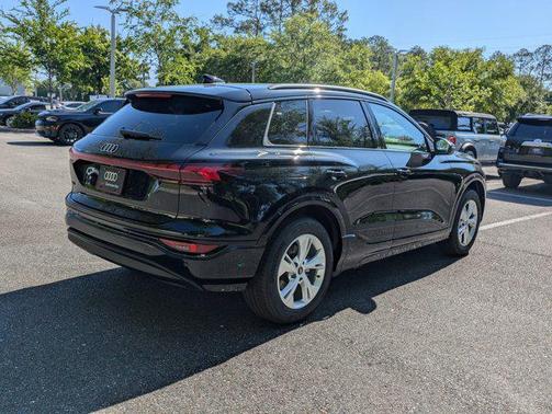 2025 Audi Q6 e-tron Premium
