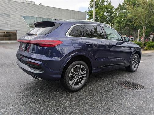 2025 Audi Q5 Premium TFSI quattro S tronic