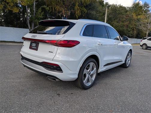 2025 Audi Q5 Prestige TFSI quattro S tronic