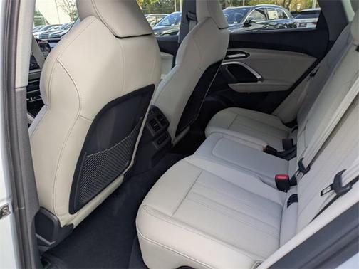 2025 Audi Q5 Prestige TFSI quattro S tronic