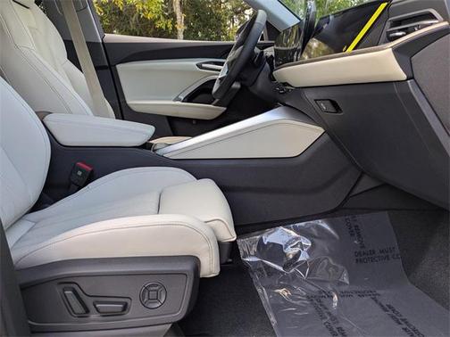 2025 Audi Q5 Prestige TFSI quattro S tronic