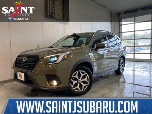 Autumn Green Metallic 2023 Subaru Forester Premium