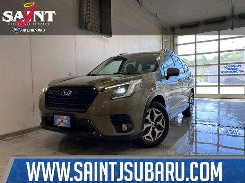 Autumn Green Metallic 2023 Subaru Forester Premium
