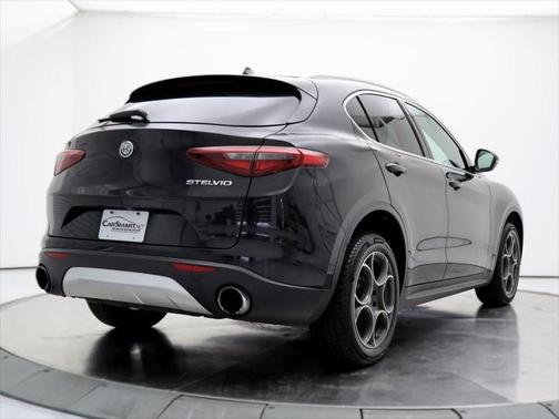 2019 Alfa Romeo Stelvio Base