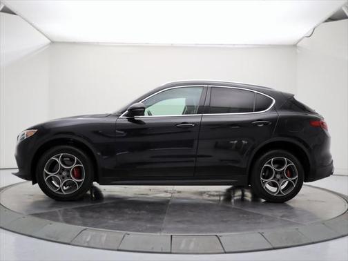 2019 Alfa Romeo Stelvio Base