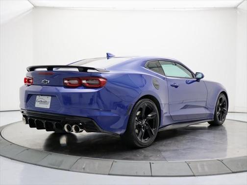 2020 Chevrolet Camaro RWD Coupe LT1