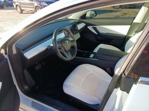 2018 Tesla Model 3 Performance