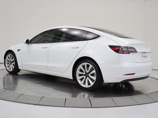 2018 Tesla Model 3 Performance