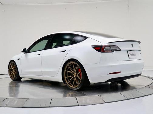 2020 Tesla Model 3 Performance