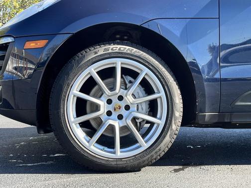 2018 Porsche Macan S