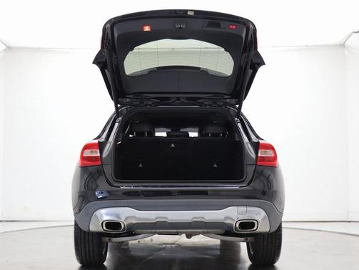 2018 Mercedes-Benz GLA 250 Base