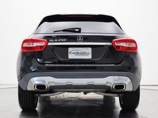 2018 Mercedes-Benz GLA 250 Base