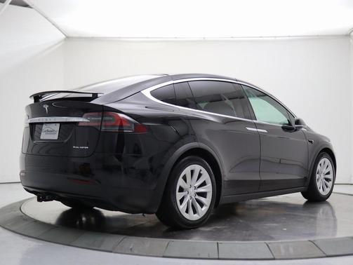 2020 Tesla Model X Long Range Dual Motor All-Wheel Drive