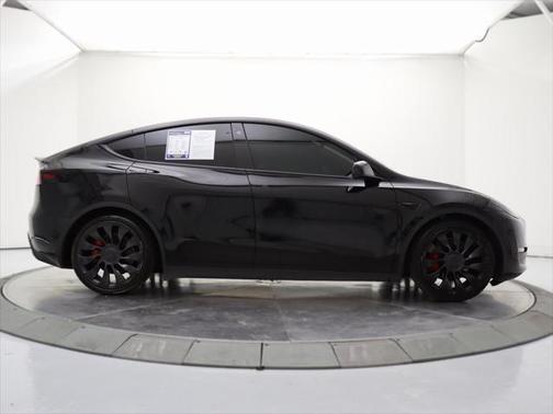 2022 Tesla Model Y Performance Dual Motor All-Wheel Drive
