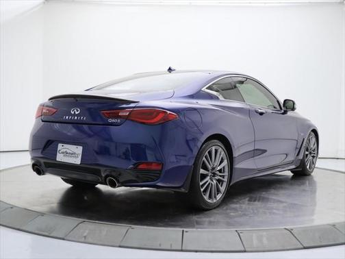 2017 INFINITI Q60 3.0t Red Sport 400