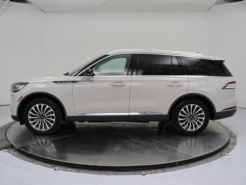 2022 Lincoln Aviator Reserve AWD