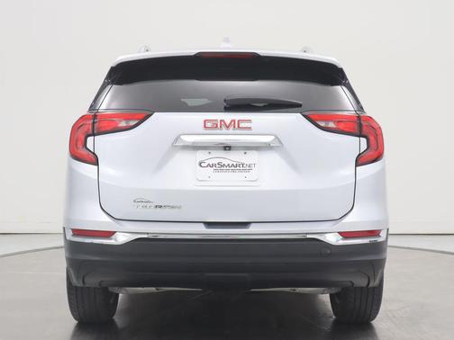 Quicksilver Metallic 2021 GMC Terrain SLT