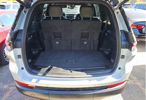 2022 Jeep Grand Cherokee L Altitude