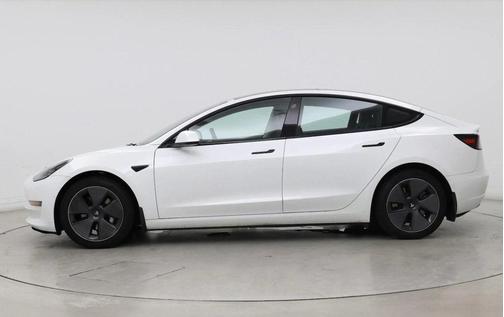 2022 Tesla Model 3 Standard Range