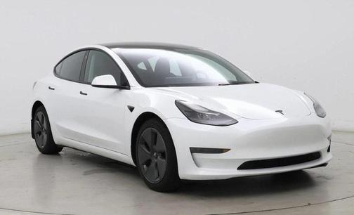 2022 Tesla Model 3 Standard Range