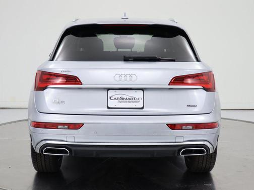 2022 Audi Q5 45 S line Premium