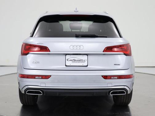 2022 Audi Q5 45 S line Premium