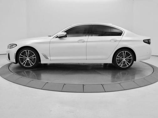 2021 BMW 530 530i