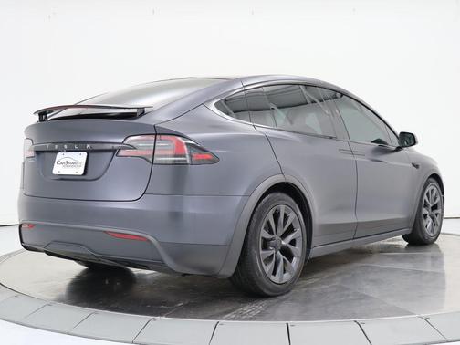 2024 Tesla Model X Long Range