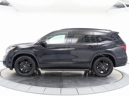 2020 Honda Pilot AWD Black Edition