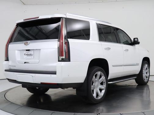 Crystal White Tricoat 2017 Cadillac Escalade Luxury