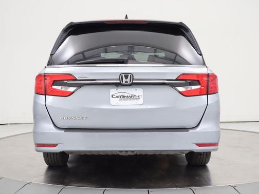 Lunar Silver Metallic 2023 Honda Odyssey EX-L