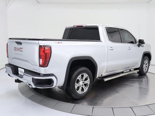 2020 GMC Sierra 1500 SLE