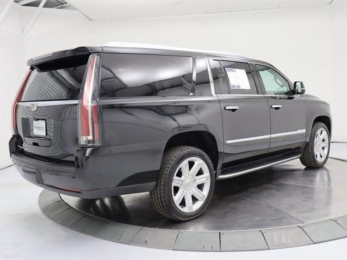 2020 Cadillac Escalade ESV Premium Luxury