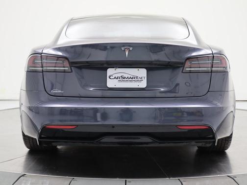 2022 Tesla Model S Base