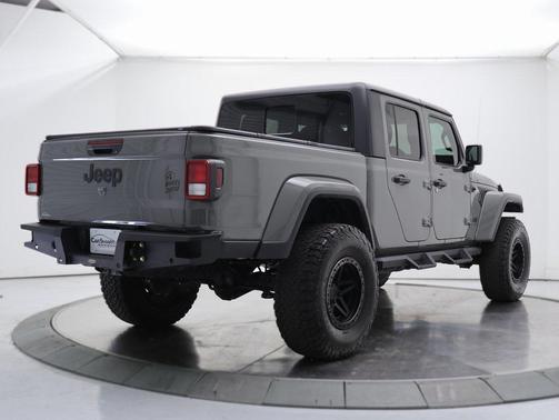 2021 Jeep Gladiator Willys 4x4