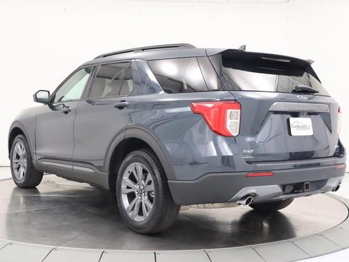 STONE BLUE METALLIC 2022 Ford Explorer XLT