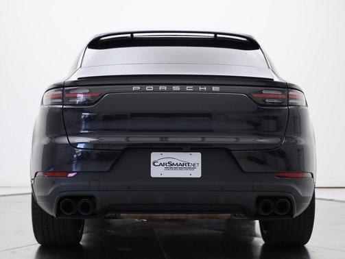 2021 Porsche Cayenne Base
