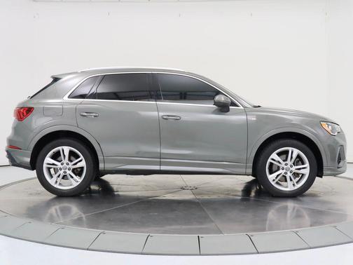 Chronos Gray Metallic 2020 Audi Q3 45 S line Premium