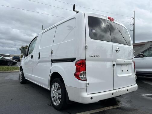 2021 Nissan NV200 SV