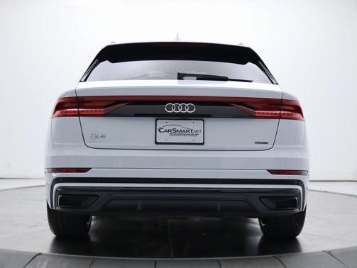 2019 Audi Q8 3.0T Premium Plus