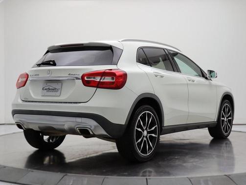 2017 Mercedes-Benz GLA 250 Base