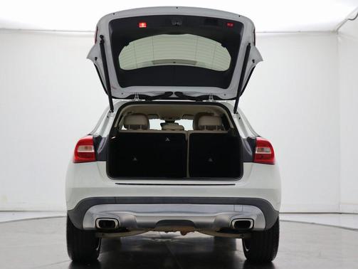 2017 Mercedes-Benz GLA 250 Base